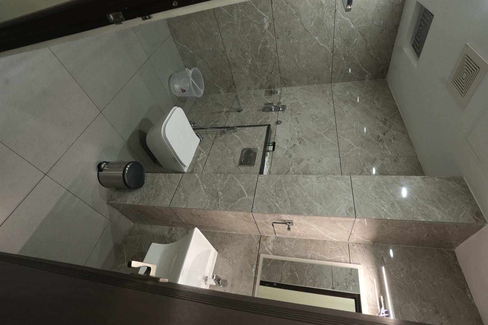 Family Room bathroom and guest amenities at Time Square Inn