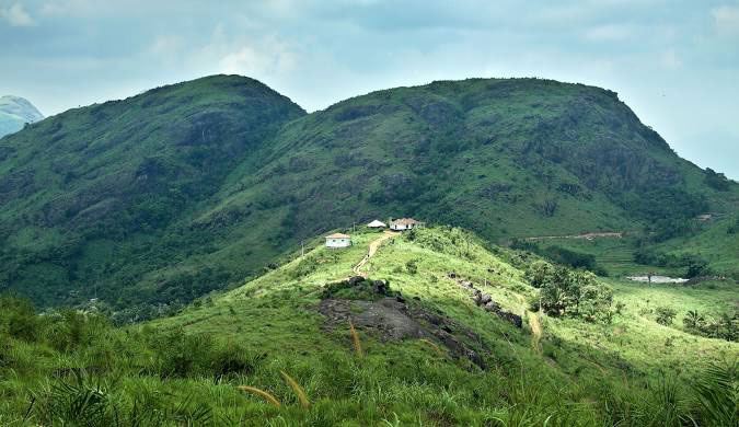 Ilaveezhapoonchira valley views near Time Square Inn